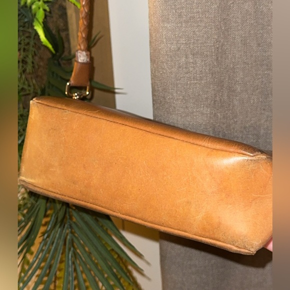 ABLE AUORA CROSSBODY BAG | GENUINE LEATHER - Picture 3 of 14